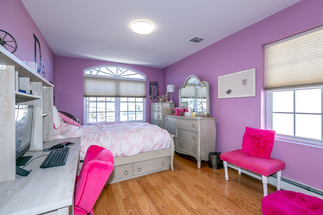112 N 6th Street, New Hyde Park