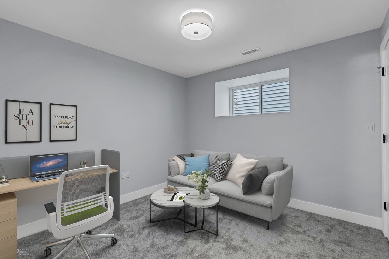 4424 N. Christiana