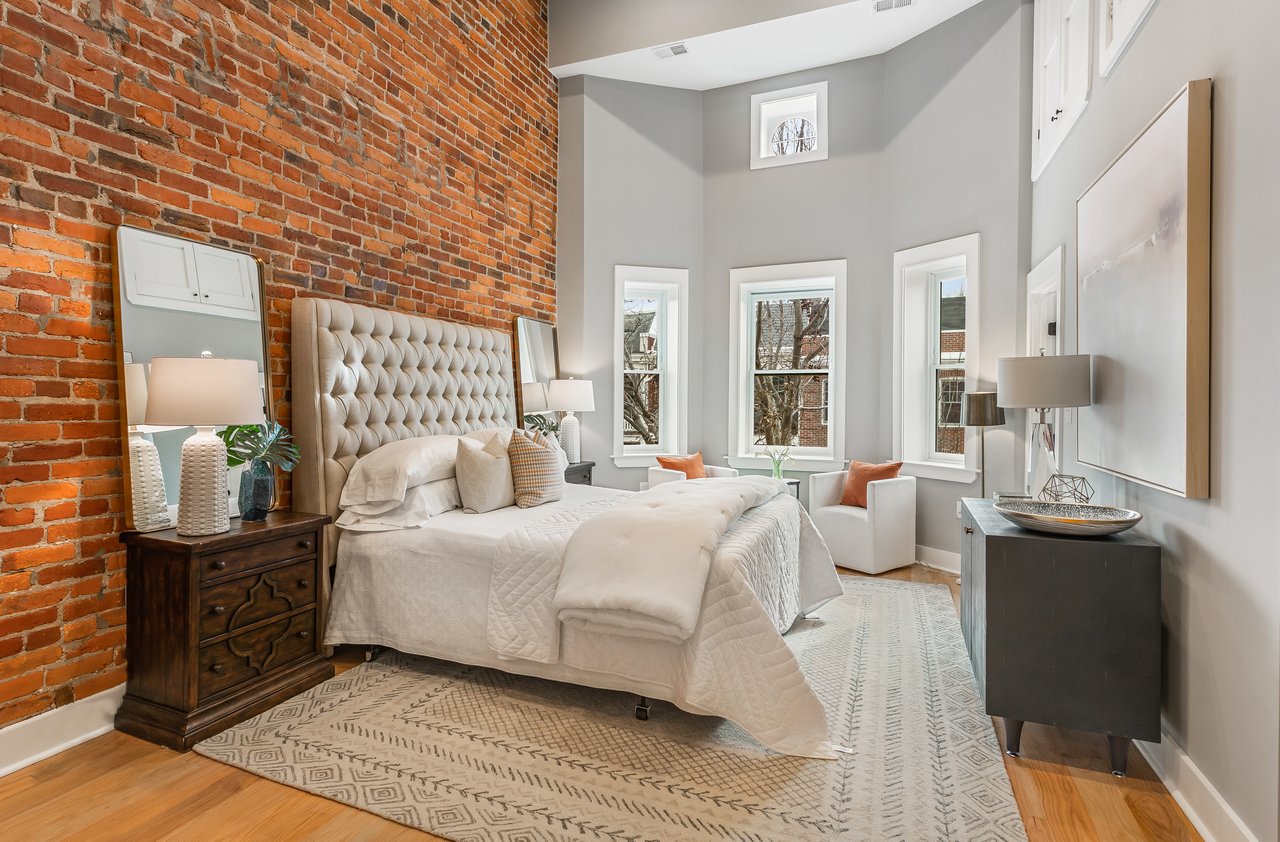 219 Morgan St NW