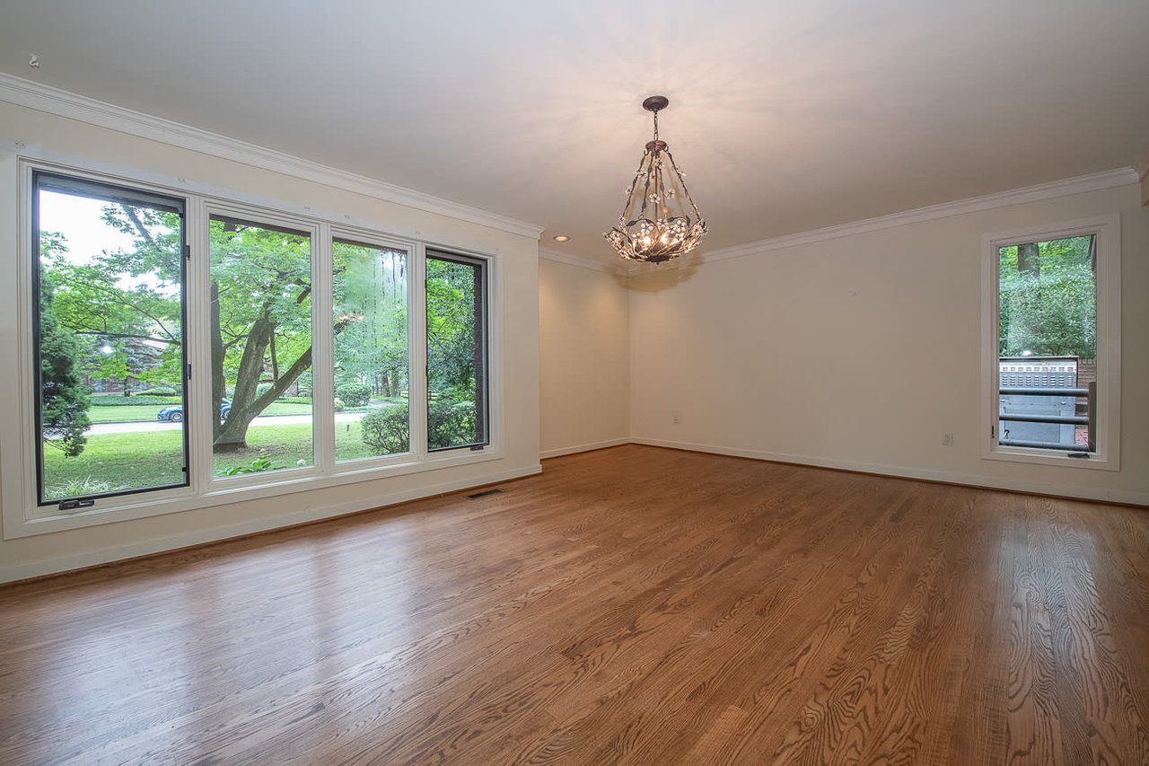 Bryn Mawr Custom Contemporary