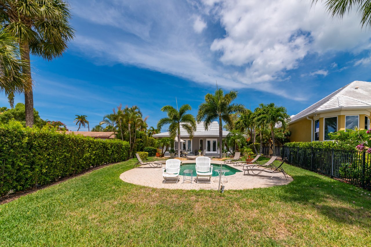 Prestigious Address in Lido Shores