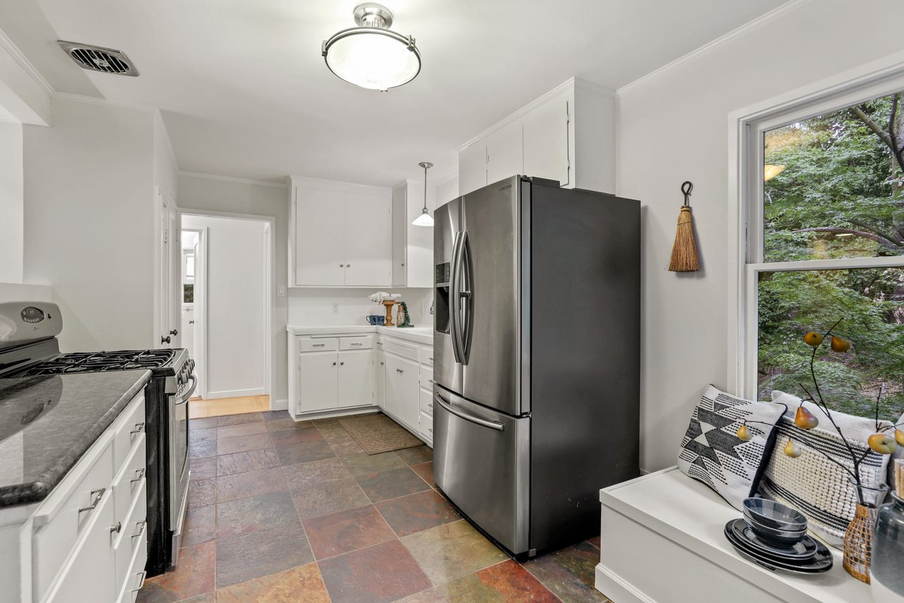 175 Bungalow 