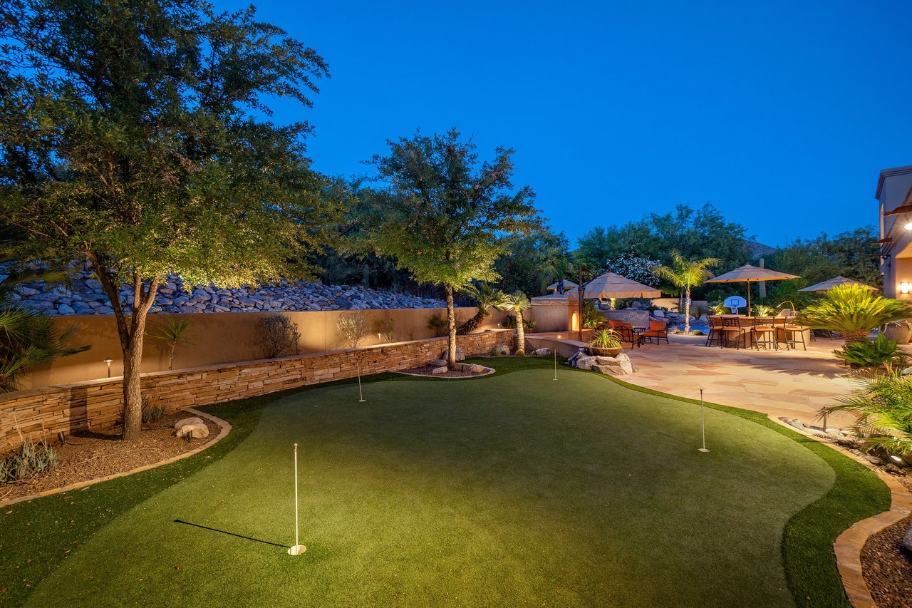 Incomparable Private Estate Home 