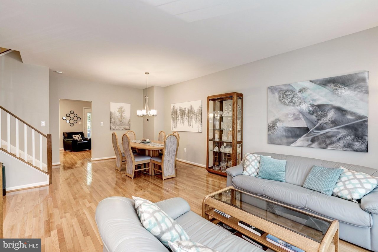 1229 Weatherstone Court