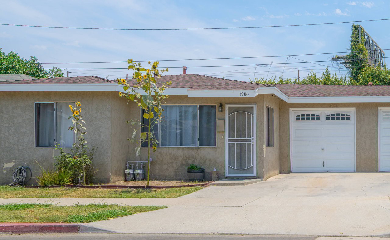 1970-1980 Gale Ave