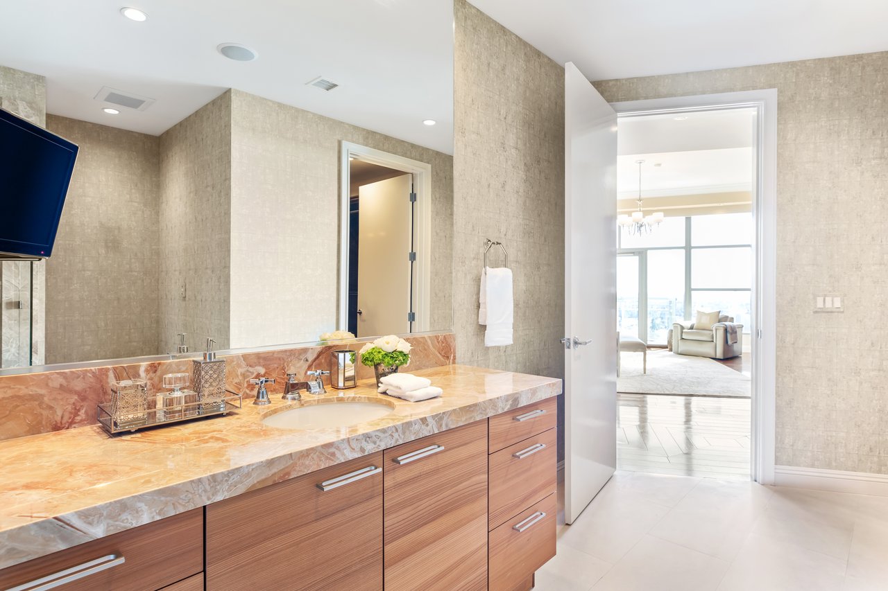 The Condominium With The Best Views On The Wilshire Corridor