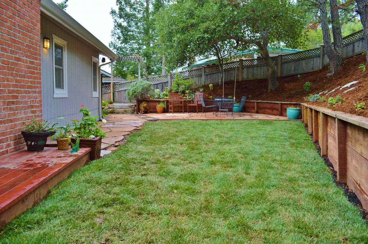 145 Ridgeway Avenue, Fairfax