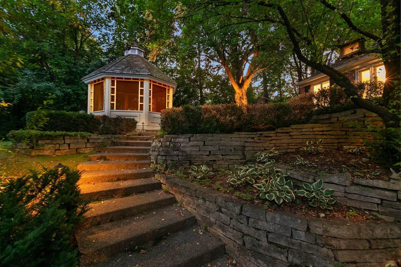 Gorgeous Highcroft Masterpiece in Wayzata!