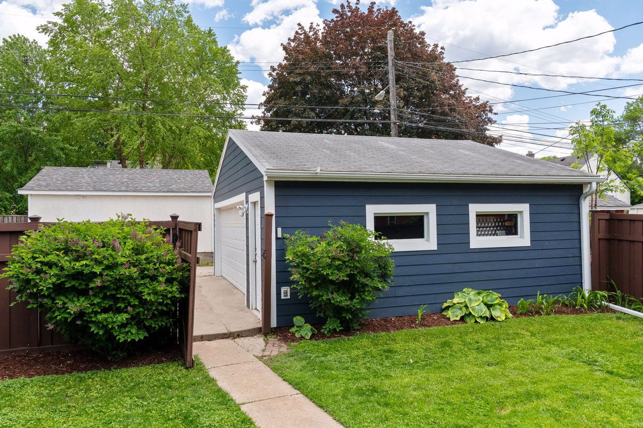 441 Upton Ave S, Minneapolis