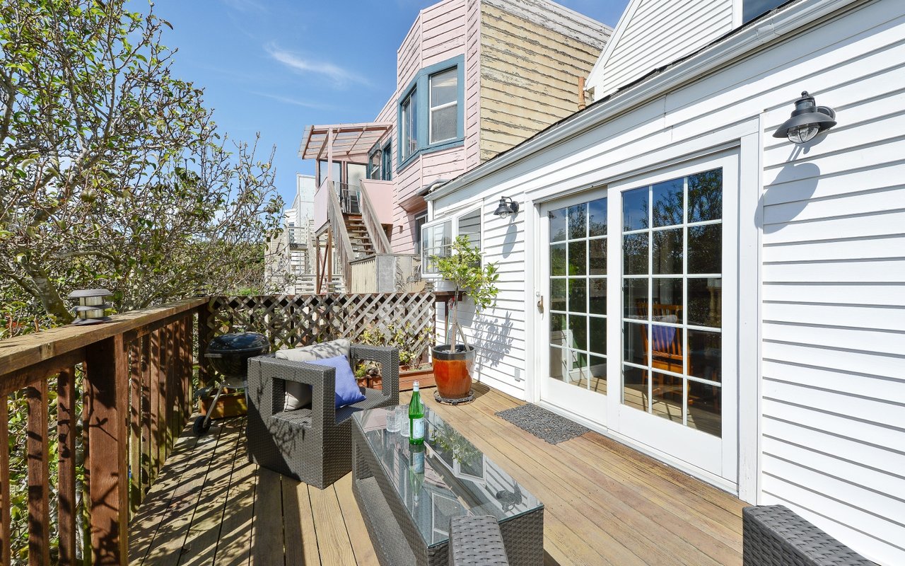 219 Hearst Ave