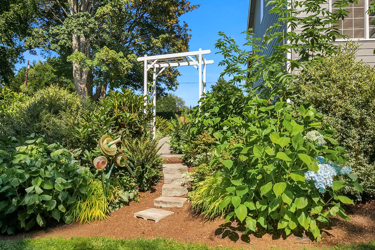 Refined Charm in Snohomish