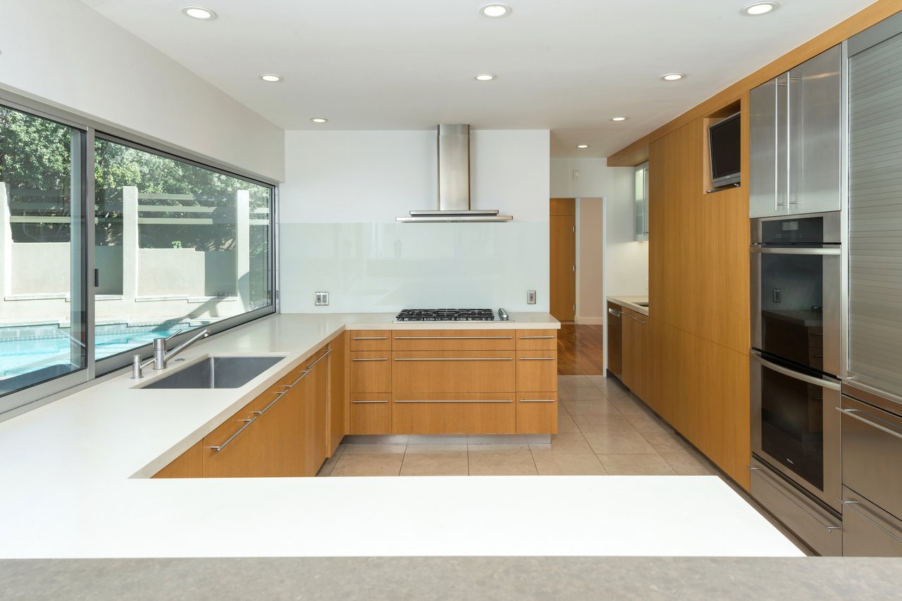 Architectural Lease | Upper Beachwood Canyon