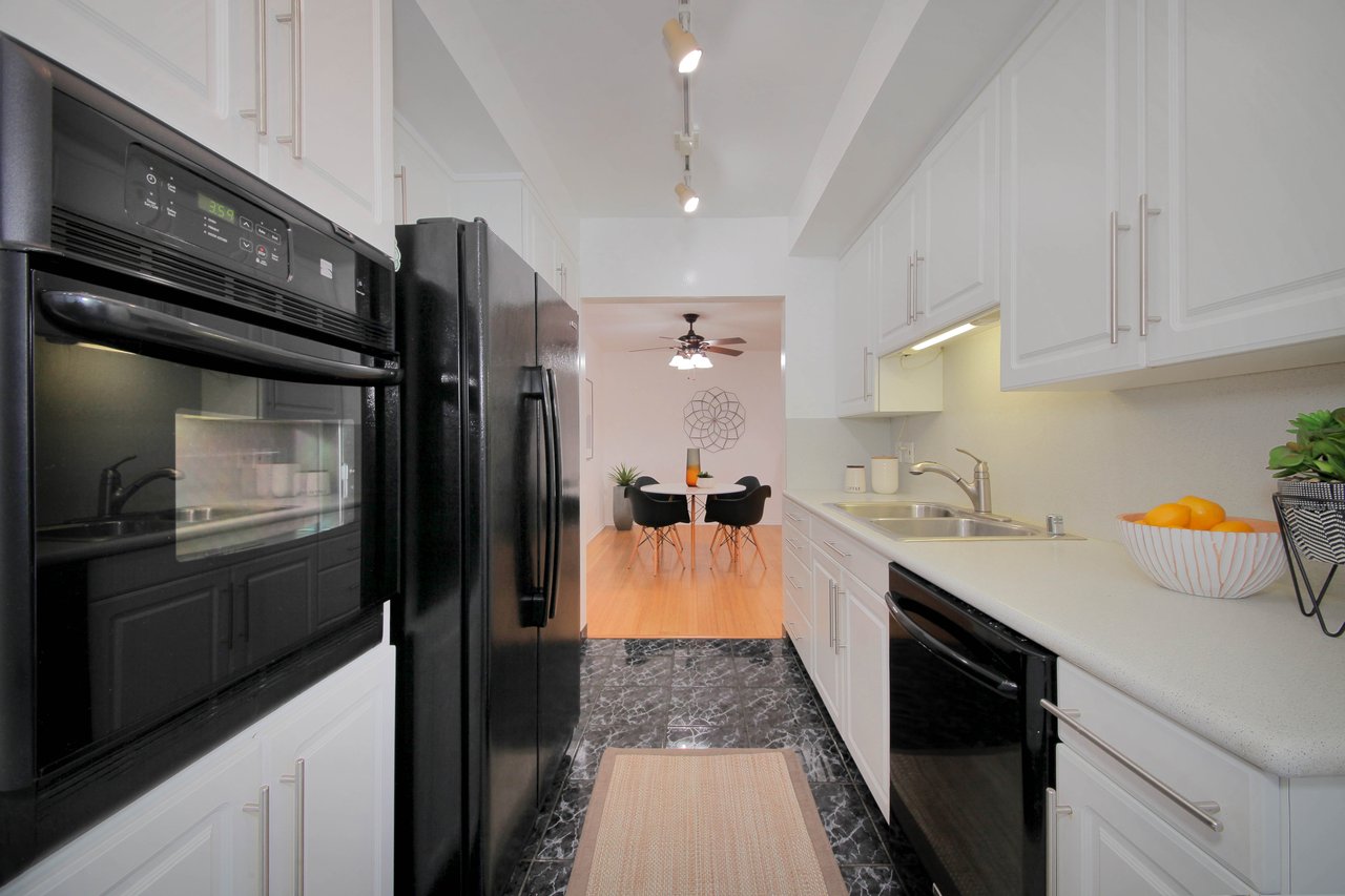 7949 Selma Avenue, Unit 5