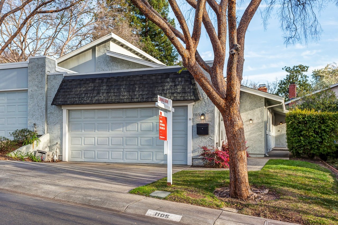 1105 Glengarry Ln - Rudgear Estates