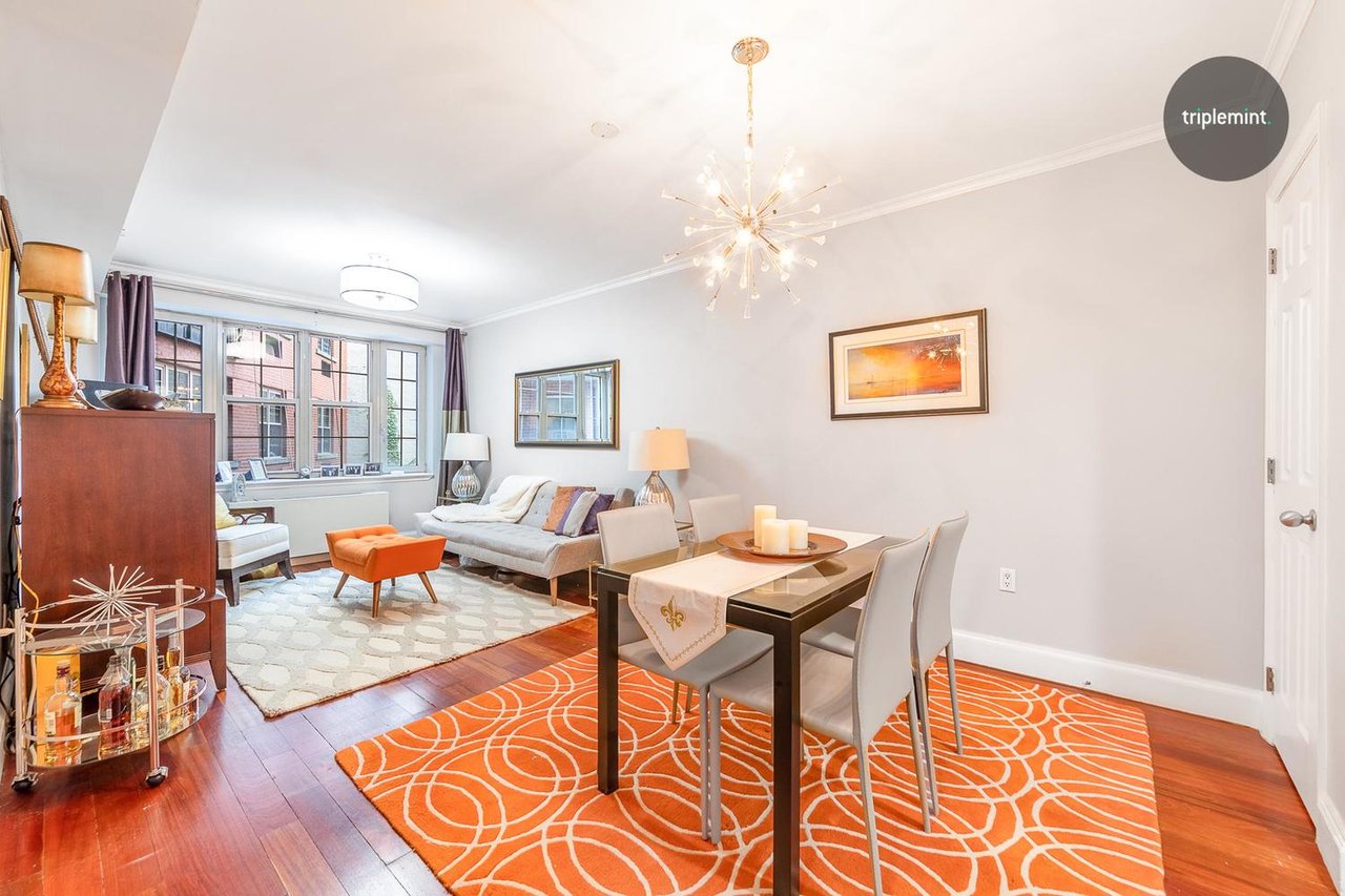 163 St. Nicholas Ave, #2A