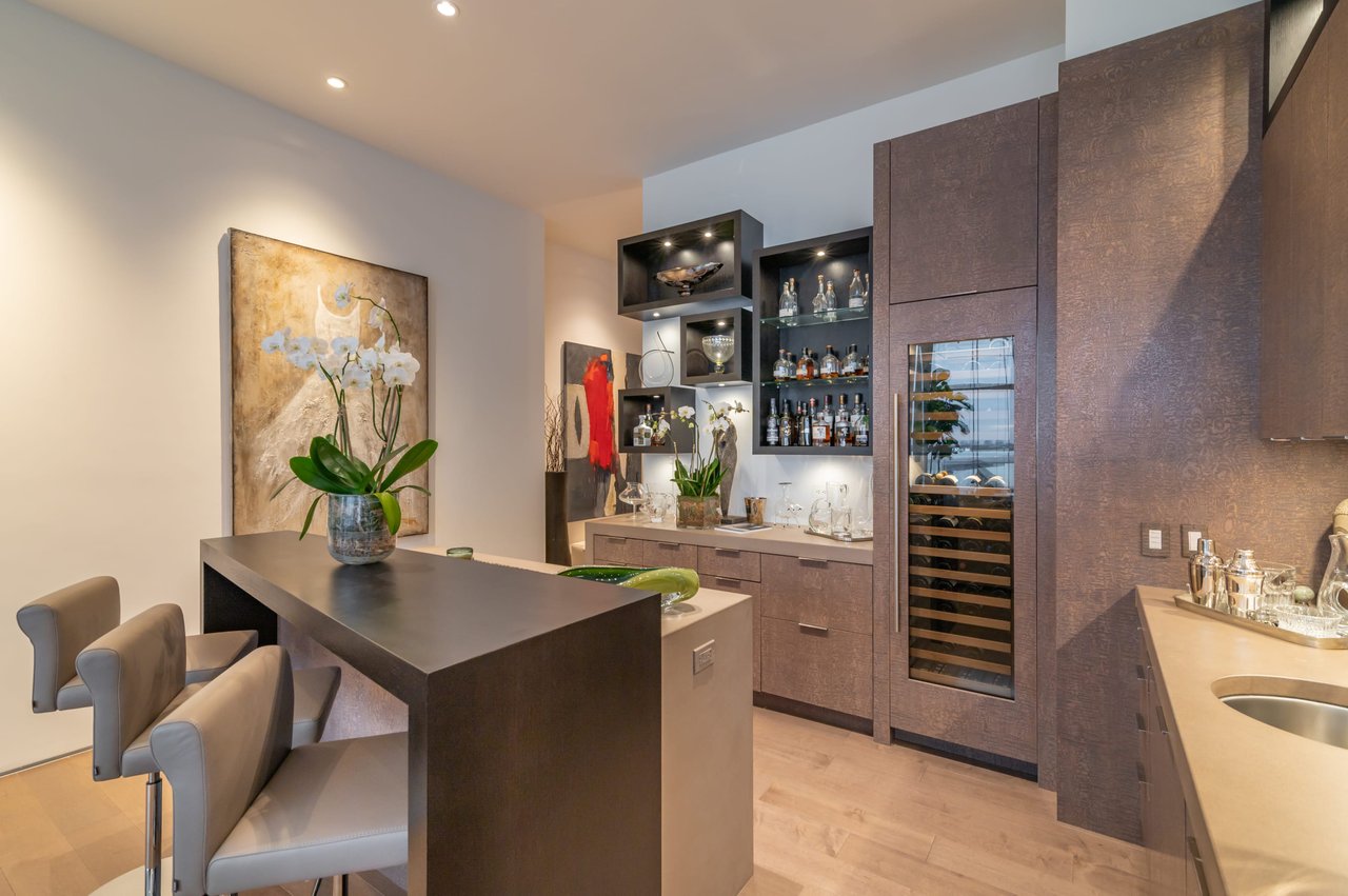 280 Golden Gate Point PH 2