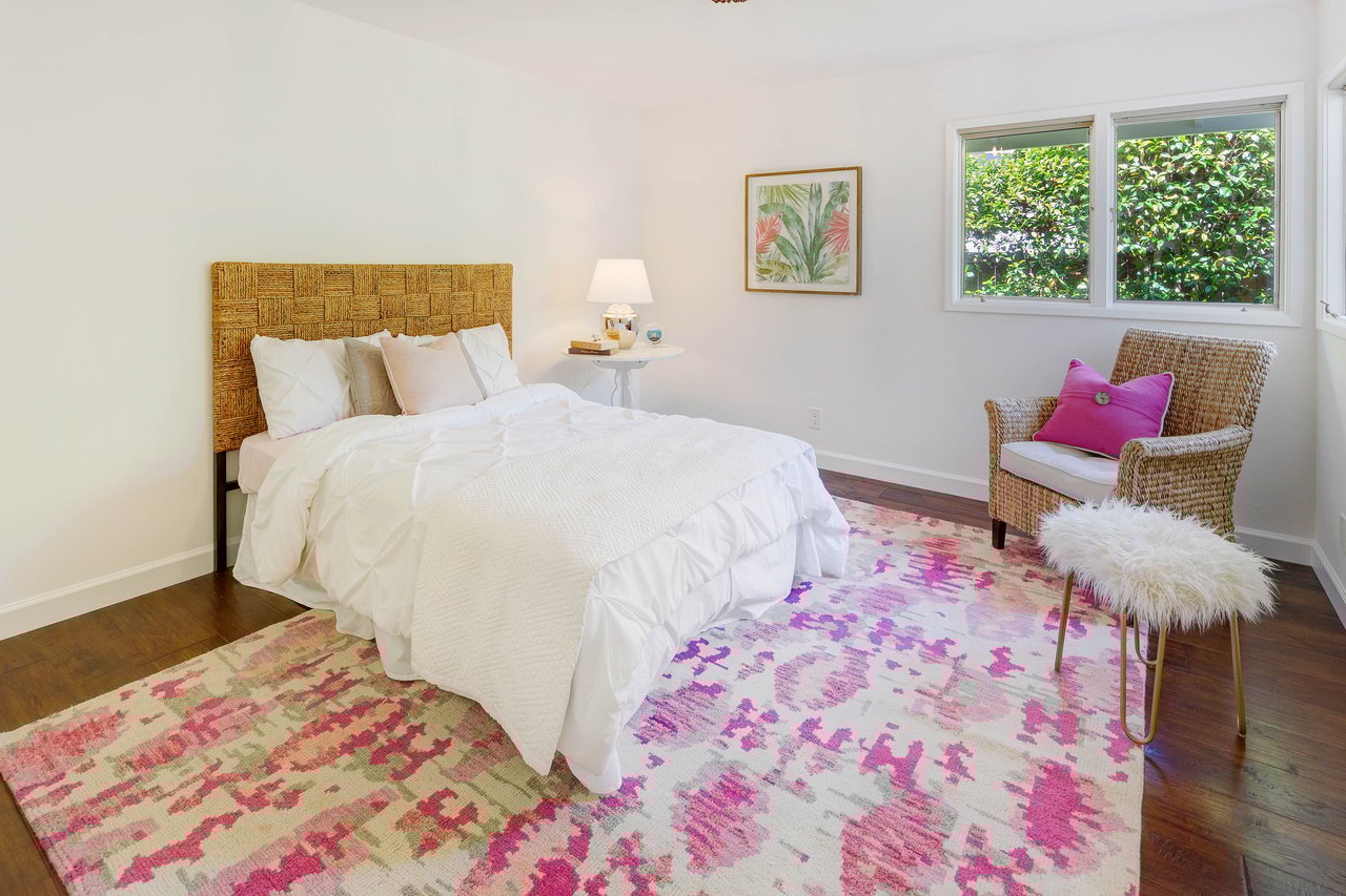 39 Dutch Valley Lane, San Anselmo