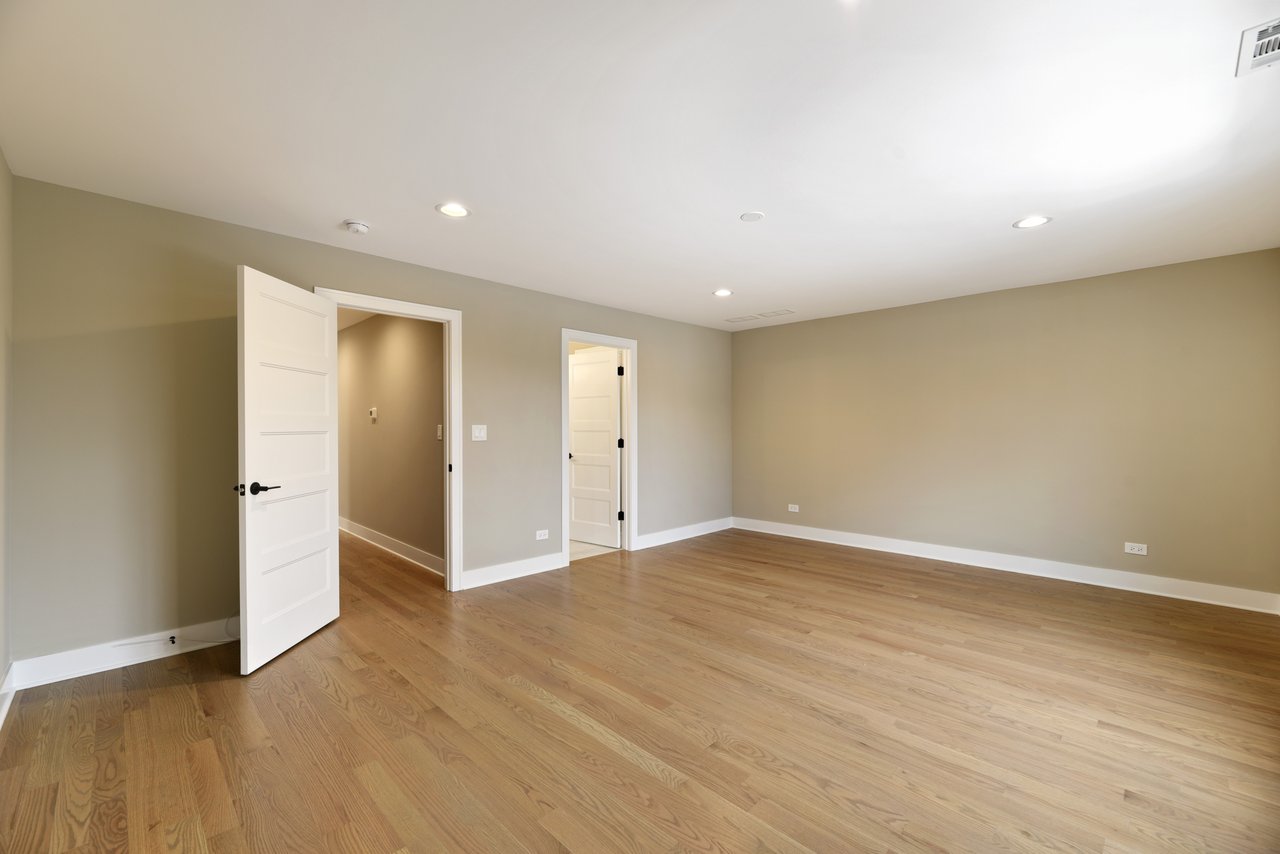 New construction home with all the bells and whistles