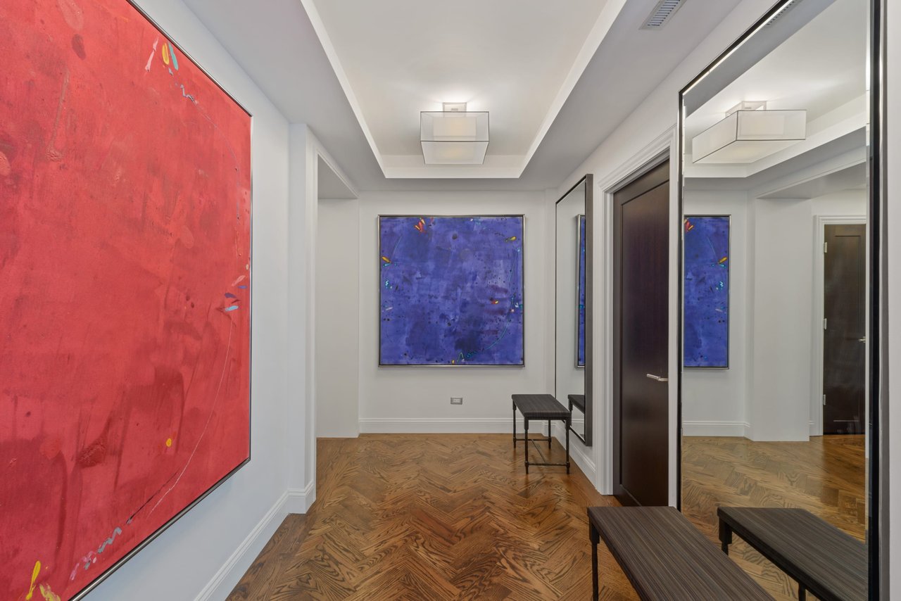 Premiere Gold Coast Condo: 1040 N. Lake Shore #18B