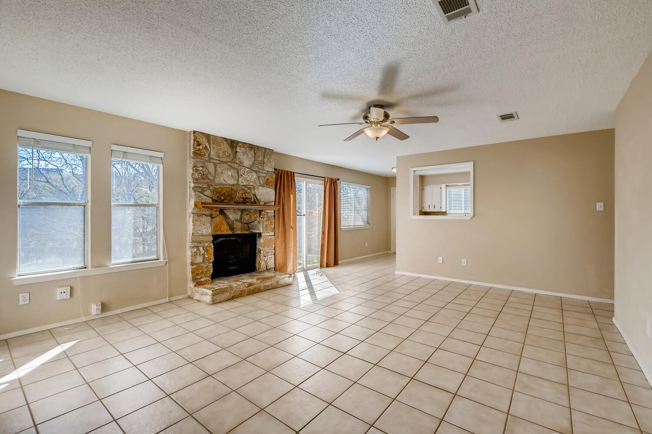 7623 Scenic Brook