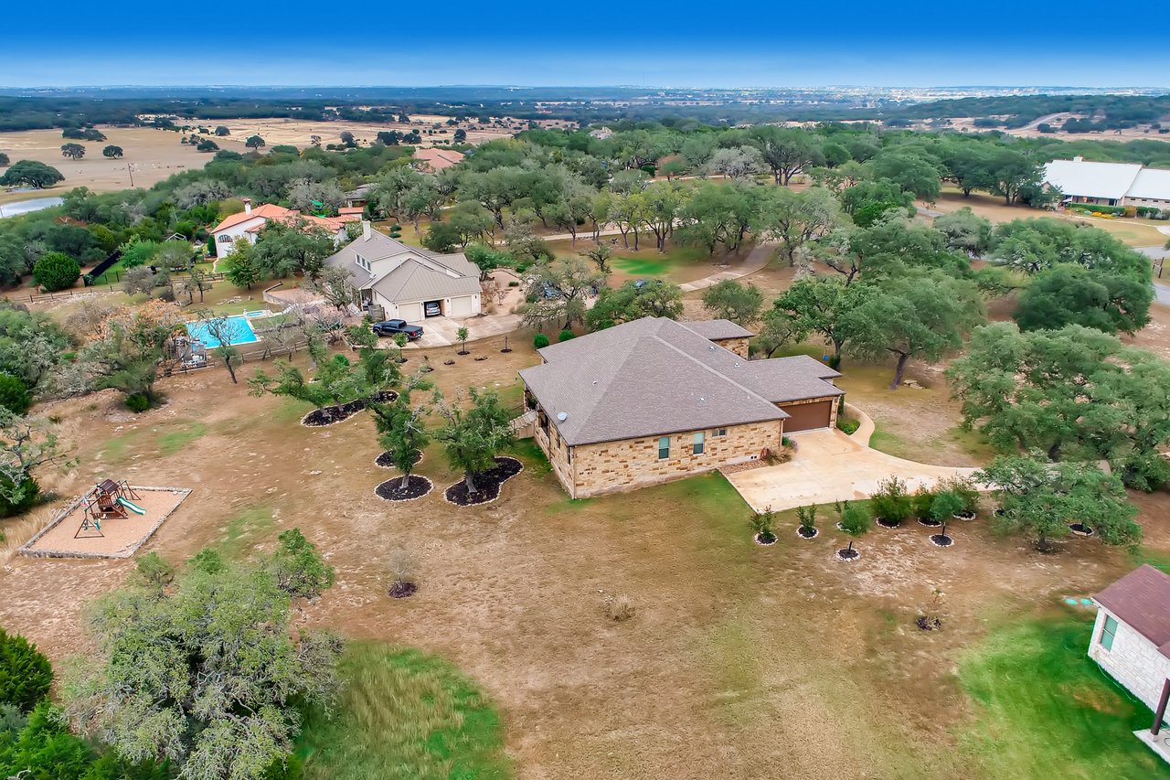 252 Island Oaks Lane