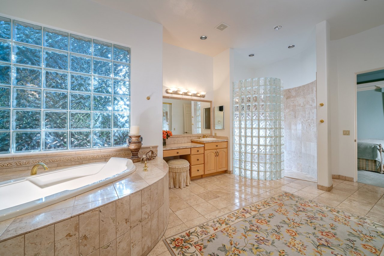 Incomparable Private Estate Home 
