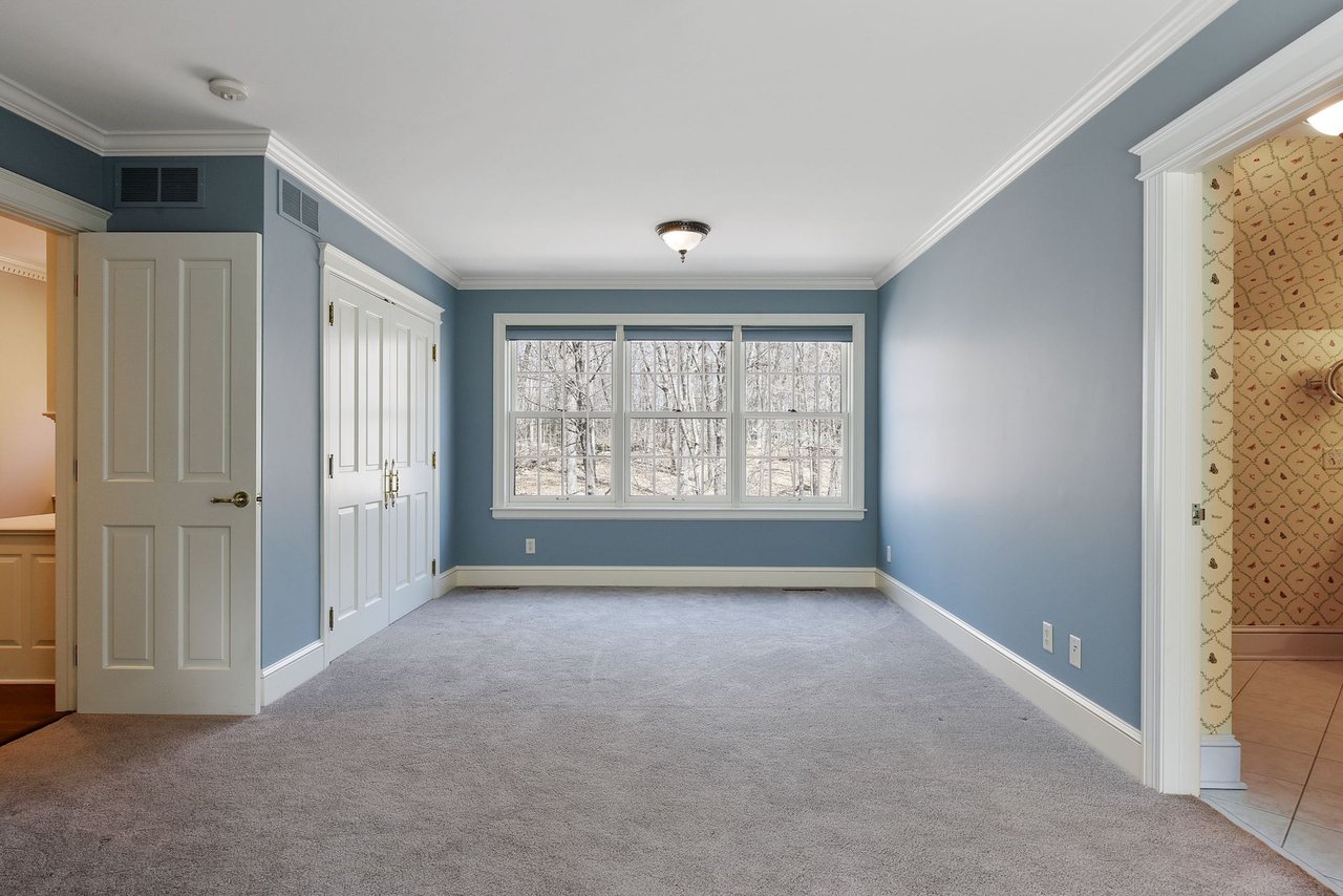 550 Oxford Road, Orono