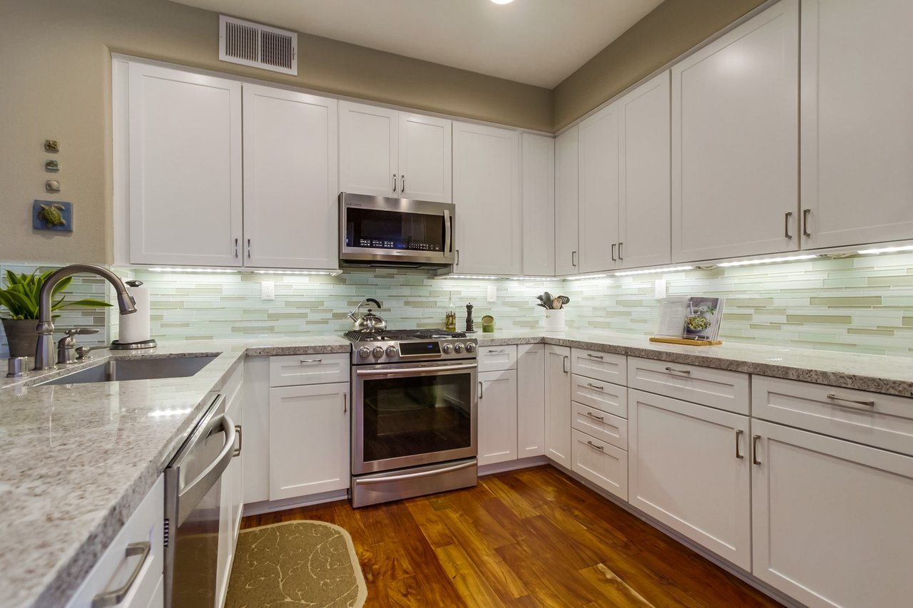 3719 Sandpoint Ct