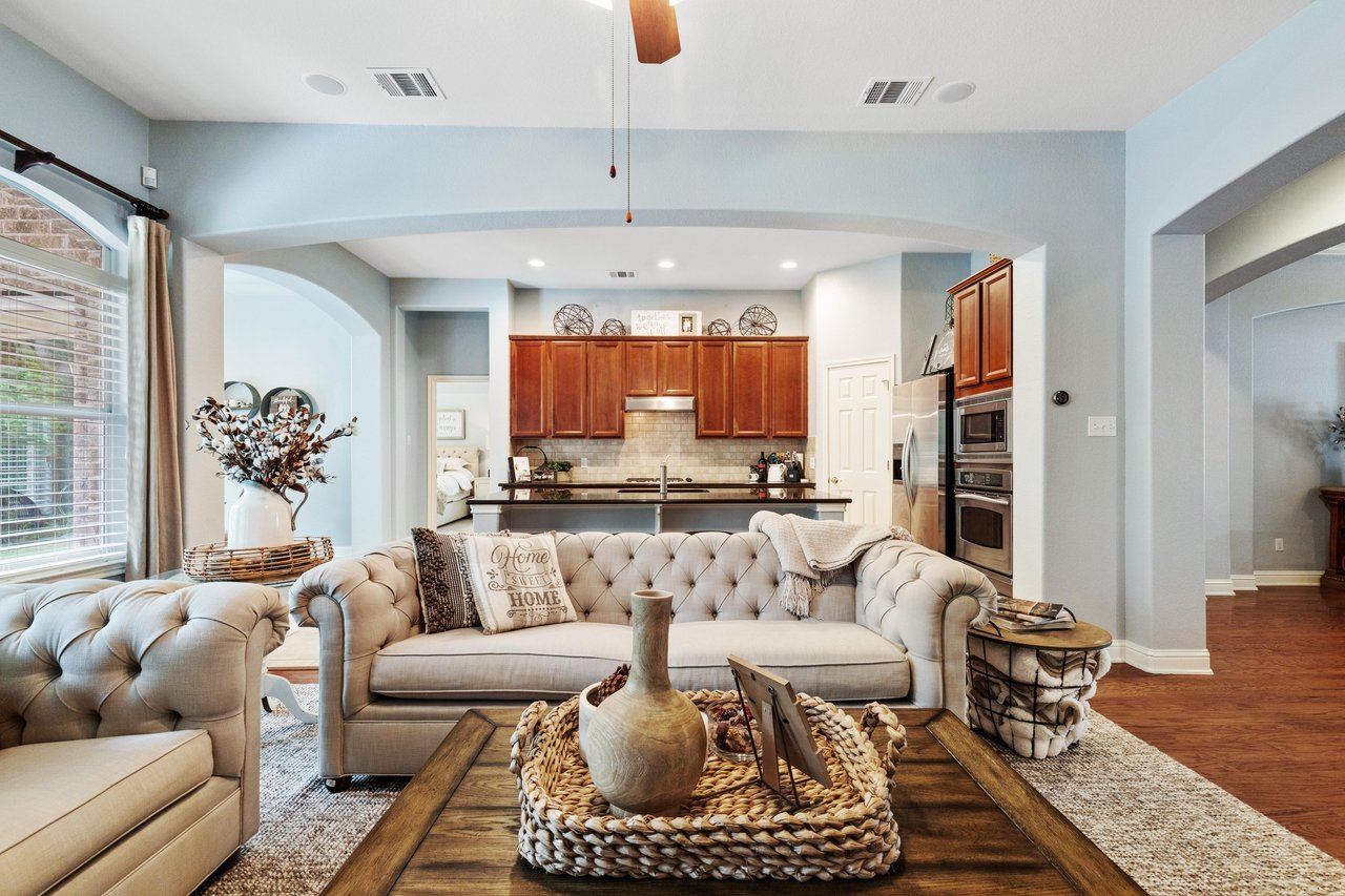 1204 Andrew CV