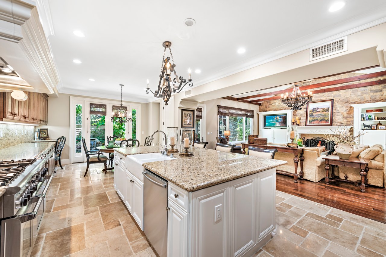 Covenant Hills Estate 