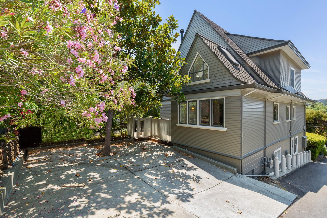 Vintage Charm in Old Town Tiburon