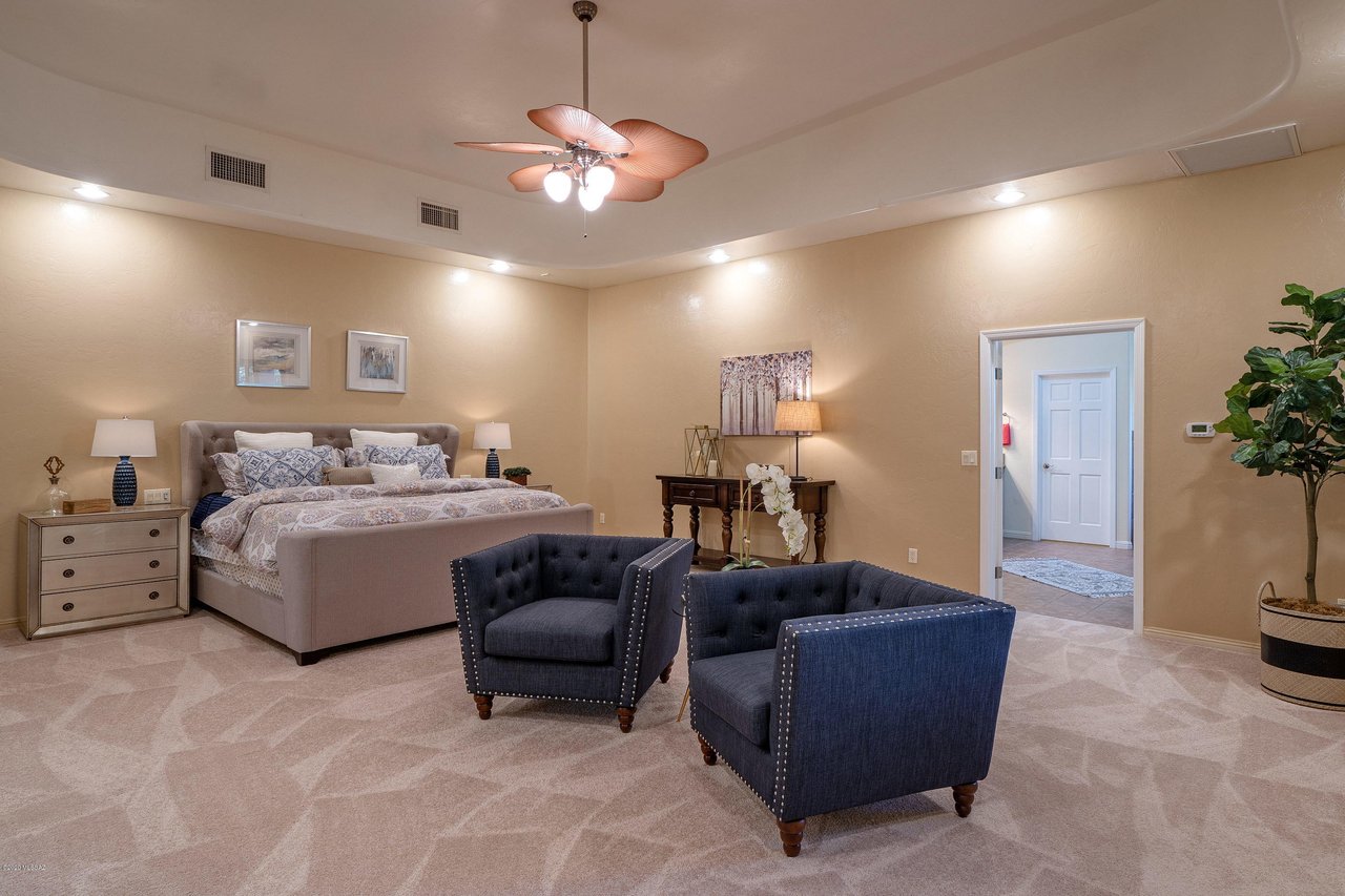Exquisite Four Acre Estate