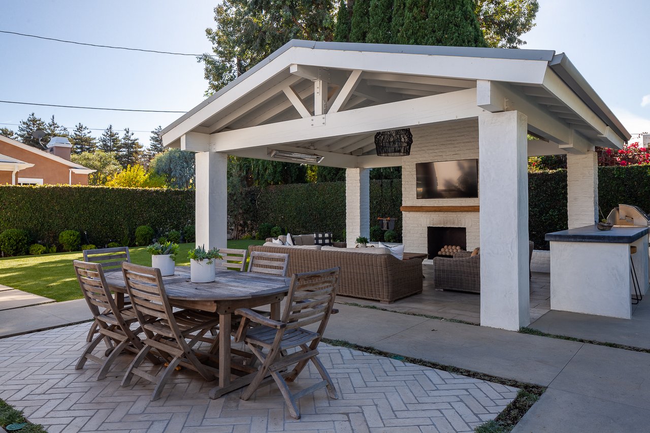 2431 Santiago Drive