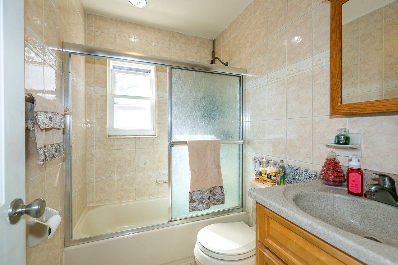 112 N 6th Street, New Hyde Park