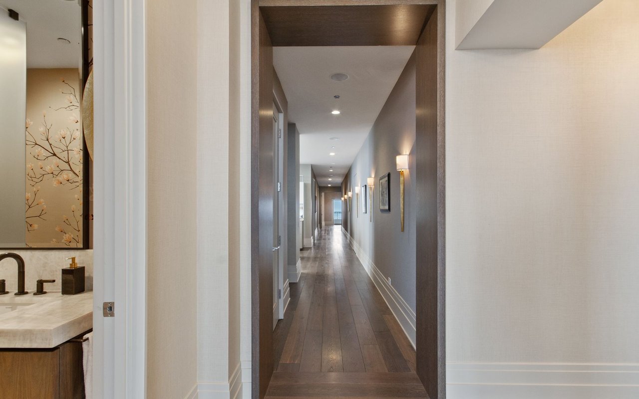55 E Erie St, #5401 