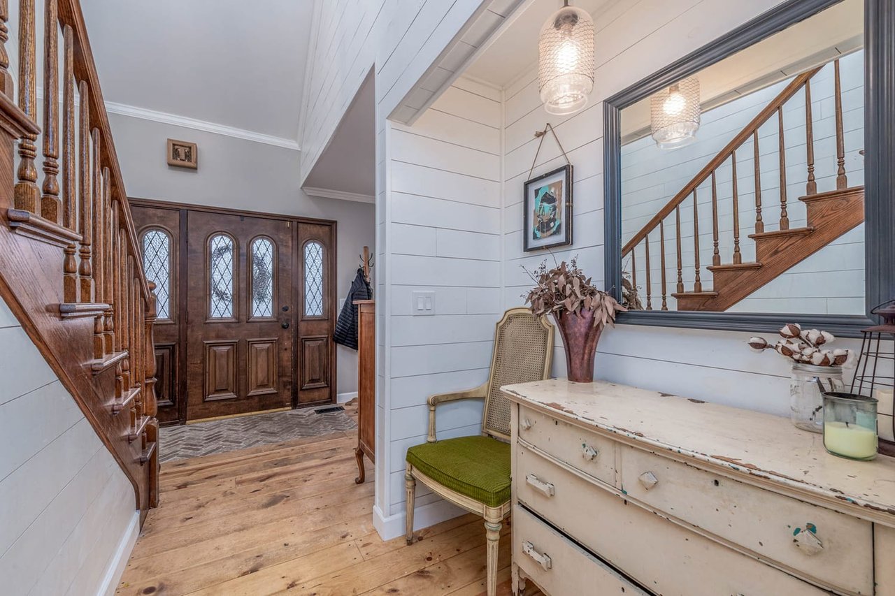 4029 Tamarack Trl S