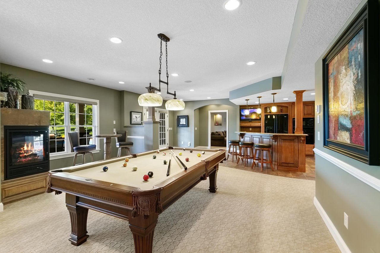 Stunning Eagan Masterpiece!