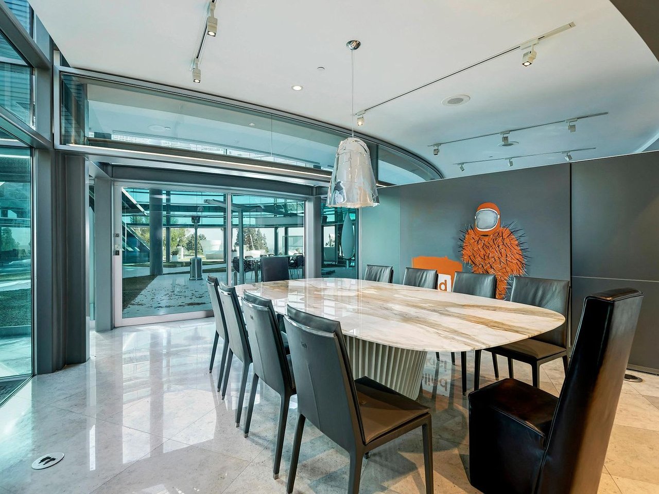 Estate Opulent