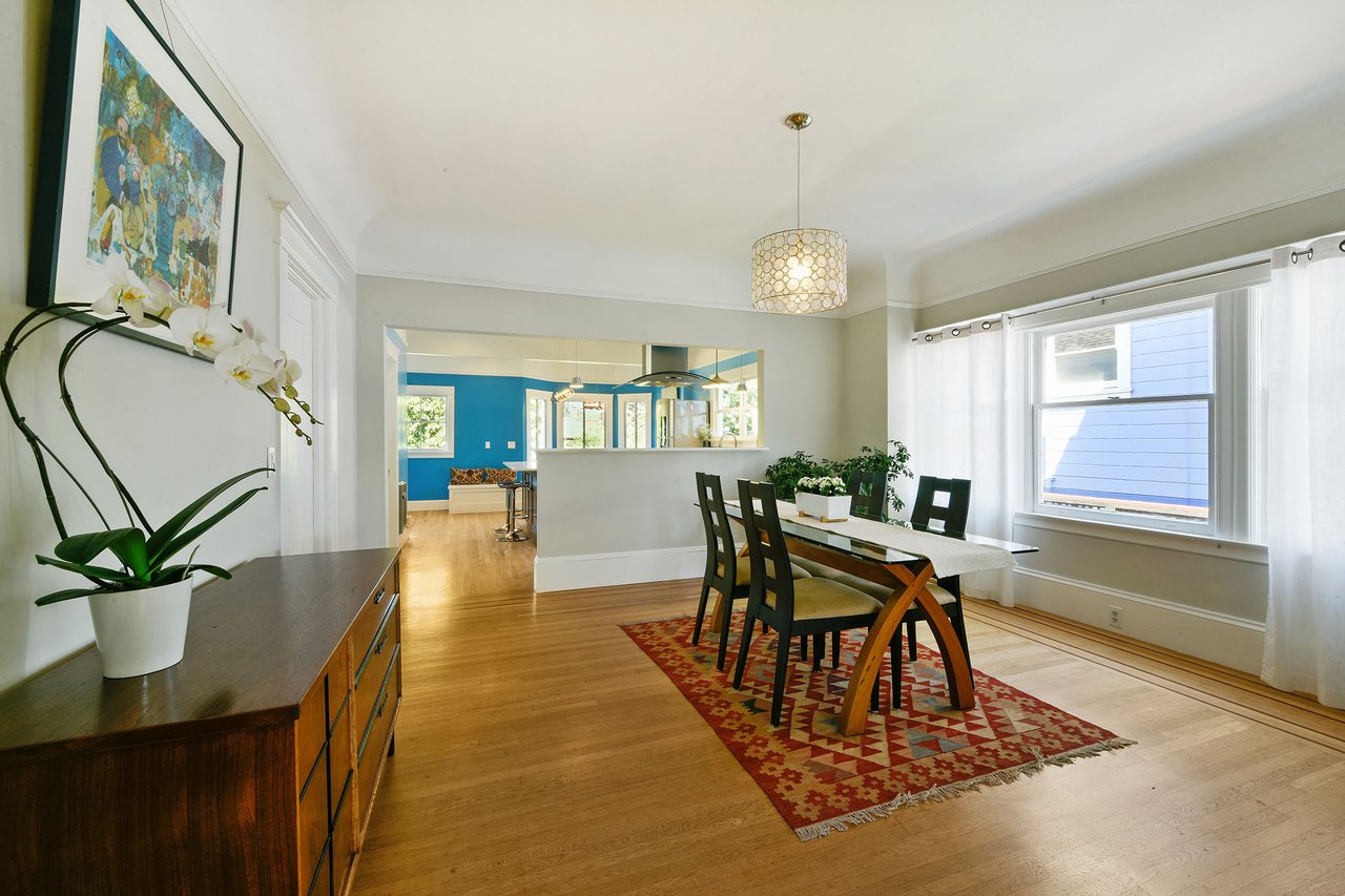 811 Santa Clara Ave
