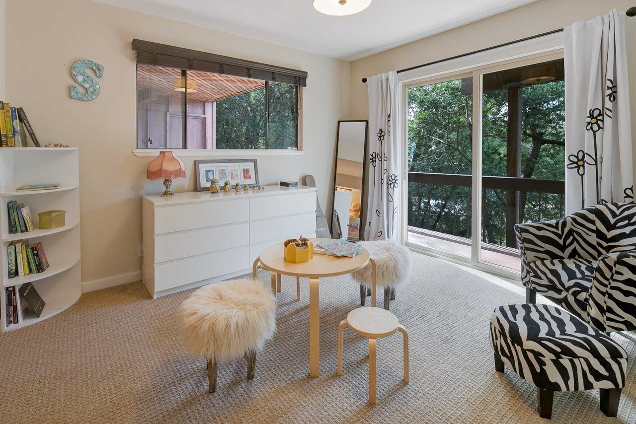 40 Crest Avenue, San Anselmo