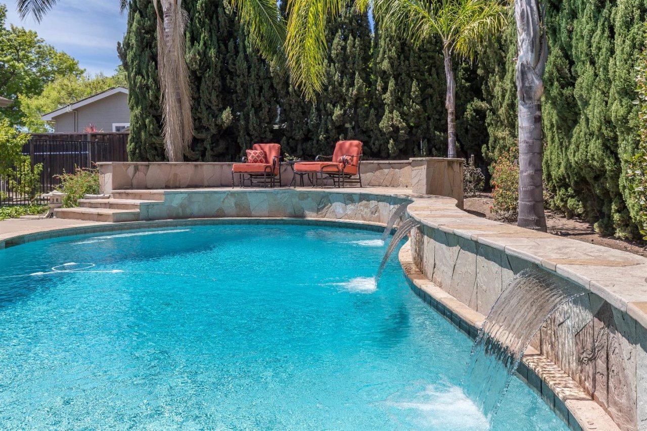 14305 Holden Court