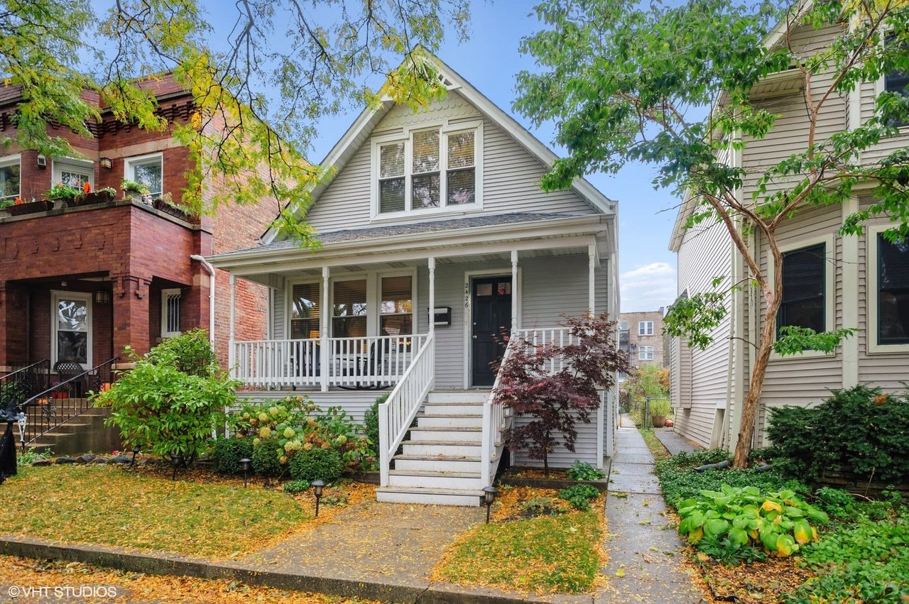 2426 W Winona Street