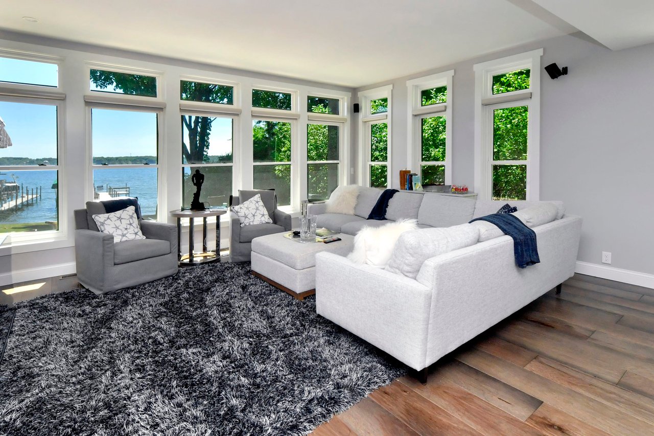 5295 Edsall Road | Minnetrista