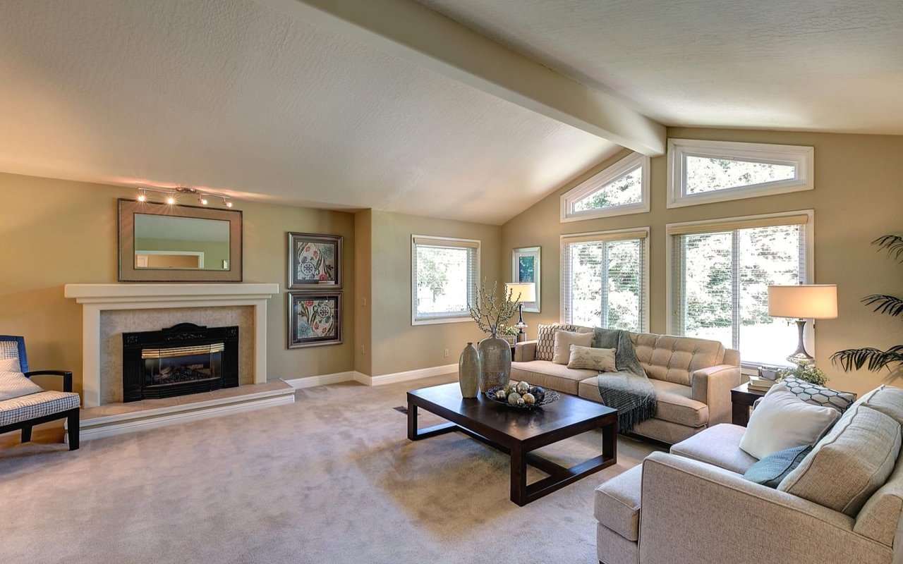 1280 Mt. View Blvd