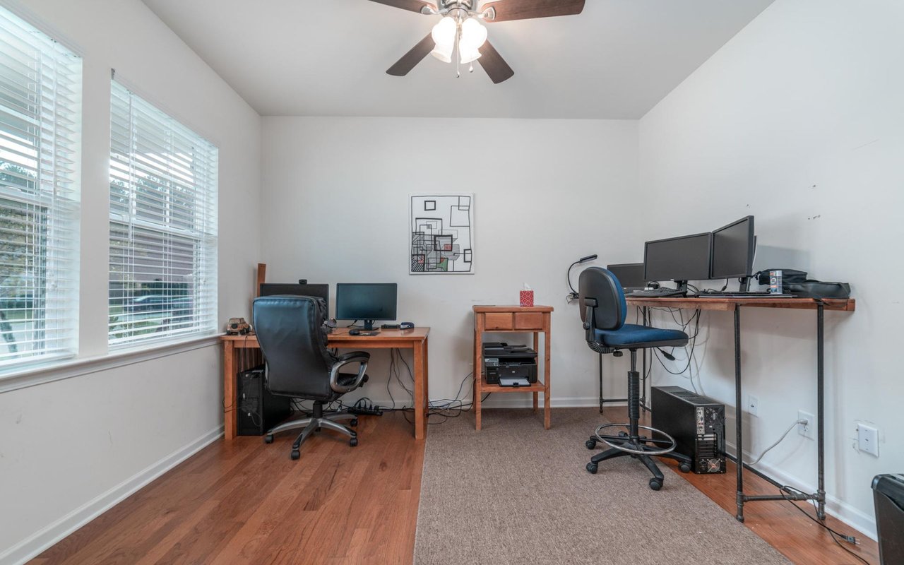 1048 Bald Cypress Dr