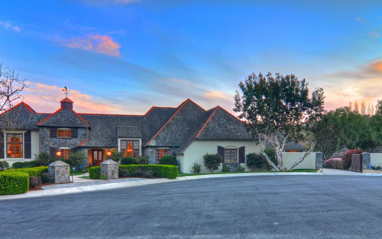 4 Riverstone