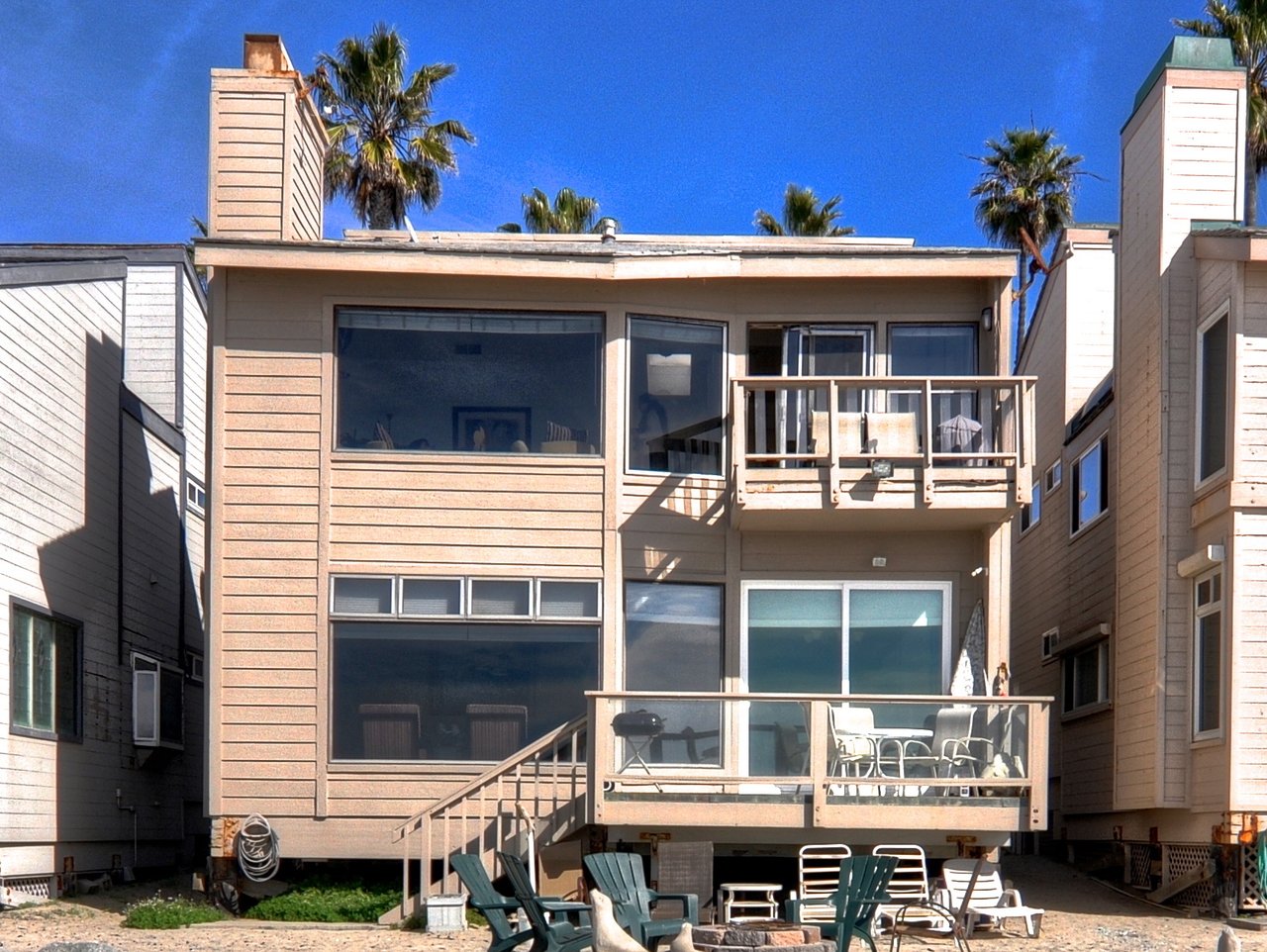 1203 S Pacific St #B