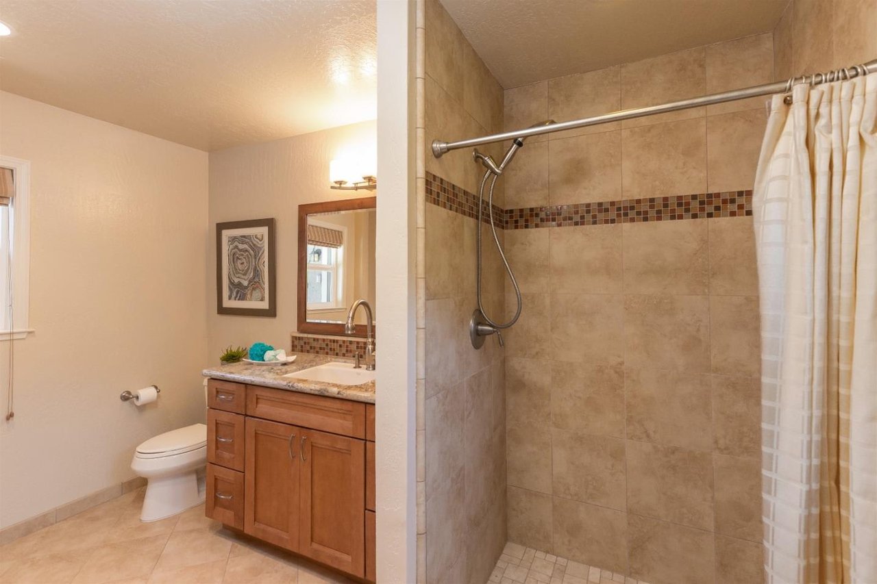 14305 Holden Court