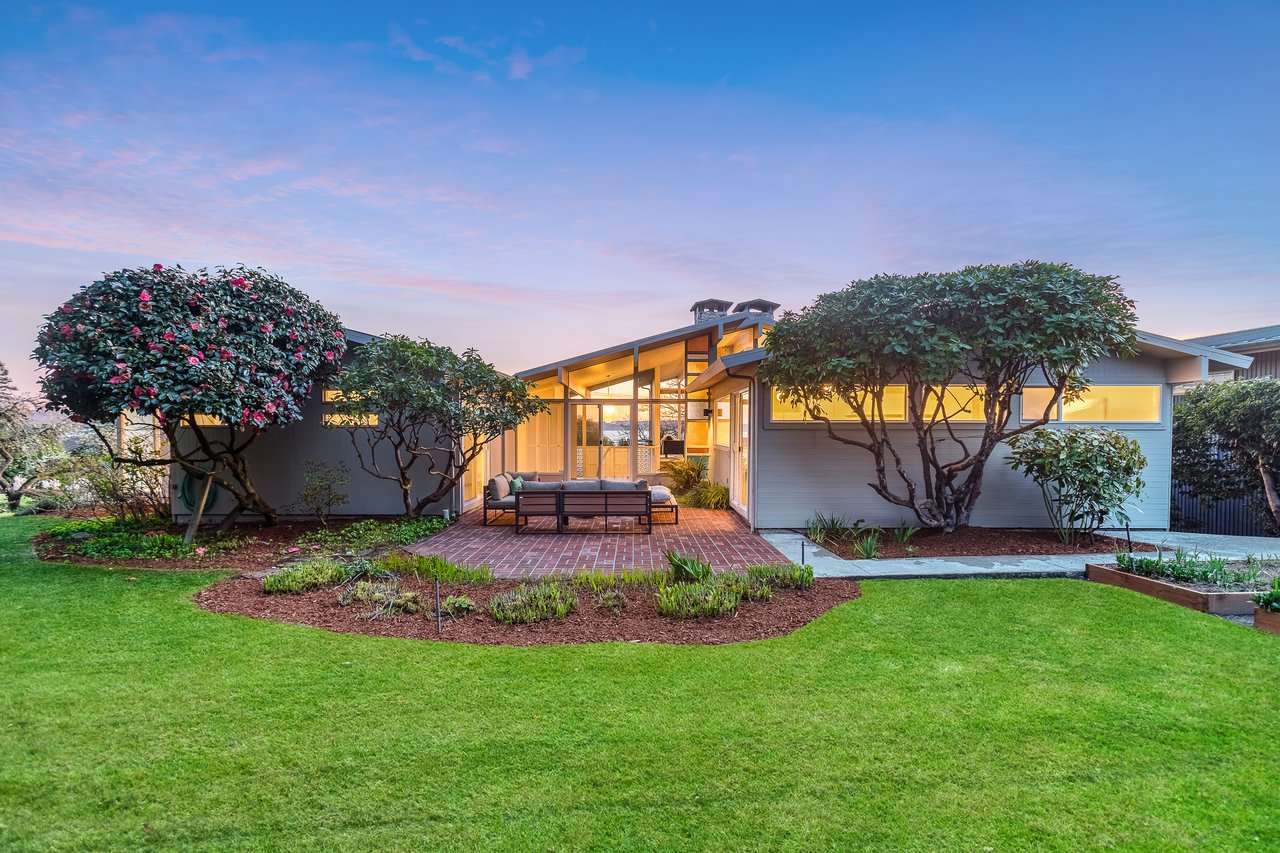 Mid Century Modern in Normandy Park