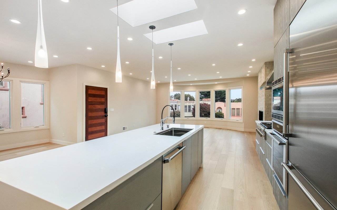 218 Justin Dr